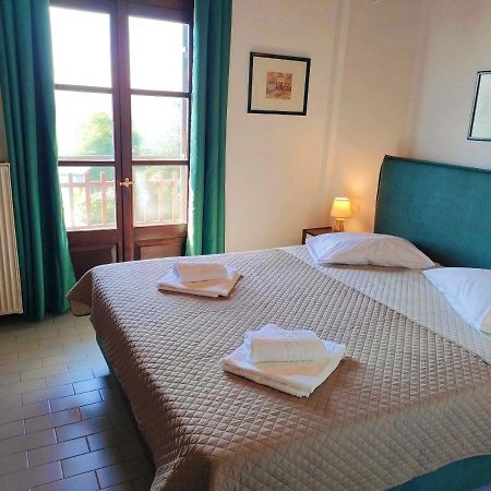 Hotel Vrionis เอยอส ดิมิตริออส ภายนอก รูปภาพ